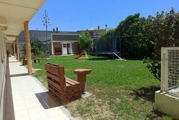 Herberge Alojamiento Medanos Del Golfo