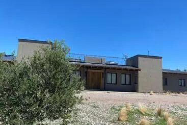 Retkeilymaja Boutique Miss Olivos