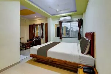 ホテル Jaydeep Executive