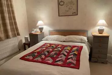 Bed and Breakfast Silver Lodge Guest House