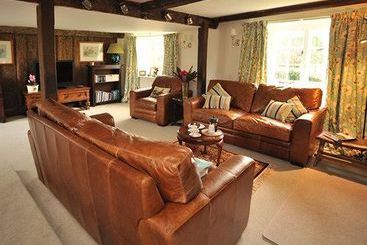 مبيت وإفطار Frog Street Farmhouse