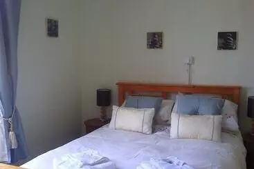 住宿加早餐 Whitecliff View