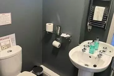 膳宿费 Ambleside Central