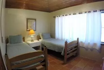 リゾートホテル Tradewinds Paradise Villas