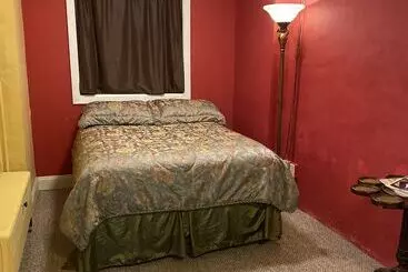 Rockwood Manor Bed & Breakfast