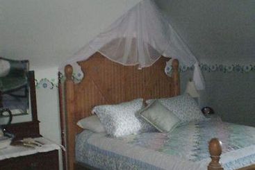 The Corner House Bed & Breakfast