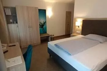 ホテル Gesundheits  & Wellnessresort Salzerbad