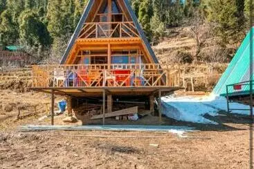 Dreams Villa Jibhi Of Vit In Lushaal Valley View A Frame Cabin