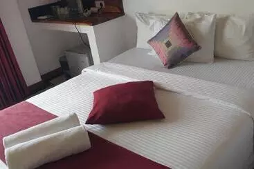 Hotel The Peak Ella