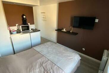 住宿加早餐  La Dilichambre