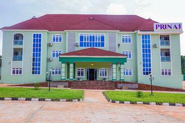 Prinaj Hotel & Resort