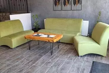 アパートホテル Boutique Danifeld Inn