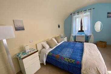 Casale Mariscoli B&b