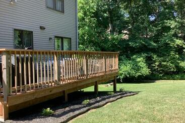 Heartland B & B/business Retreat