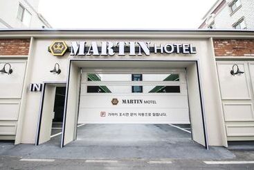 Hotel Martin