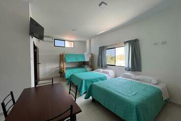 Pension Hosteria La Veleta, Playas