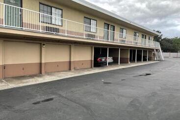 Plaza Inn Motel   Los Angeles Area