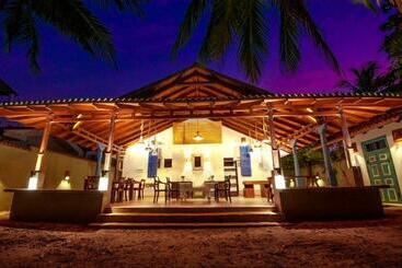 Resort Ocean Gateway Dickwella