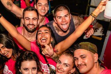 Cămin Slumber Surf Khao Lak