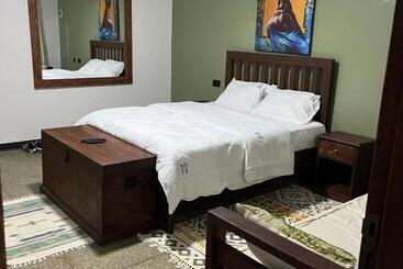 هتل آپارتمان Koselig Homes