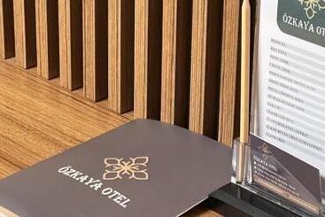 özkaya Otel