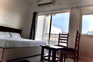 هتل Heartwood City Corbett