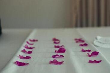 فندق The Yard Hiriketiya