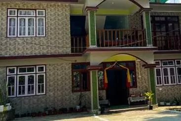 Pension Aari Inn Homestay