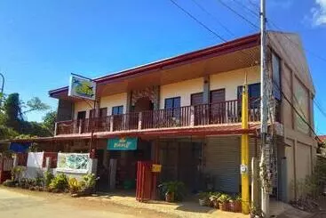 هاستل D&d Travellers Inn