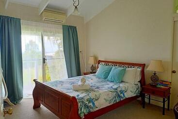 Pensionat Spectacular Gold Coast Skyline Views