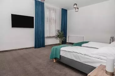 アパートホテル The Old Townhouse