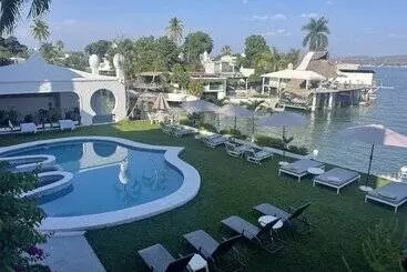 Hôtel Marina Palace Teques