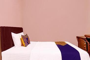 Hotel Spot On 91932 Guest House Mustika Syariah