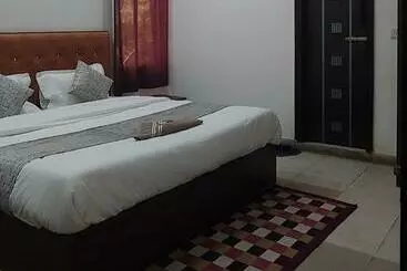Otel Happy Stay