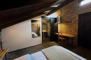 Pensão Monte Sião Châteu