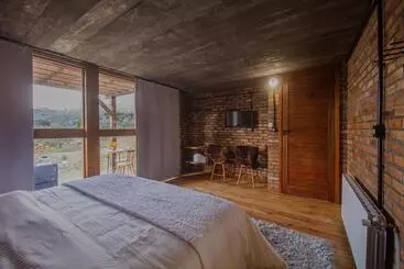 Pensão Monte Sião Châteu