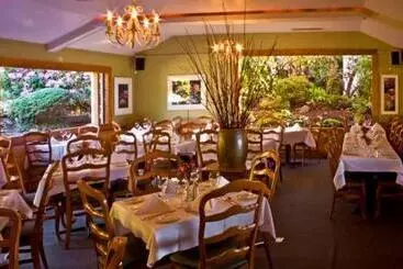 ベッドアンドブレックファースト Little River Inn