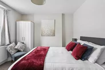 Bed and Breakfast South View