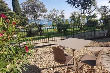 בית מלון כפרי Du Parc