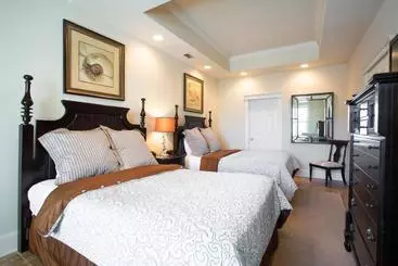 هتل Sea Gate Inn By Sea Palms Resort