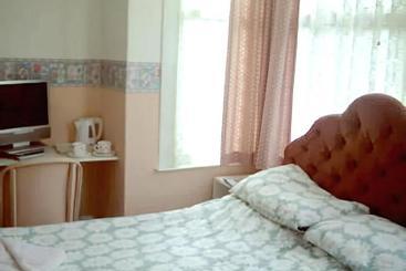 Pensione Bristol House