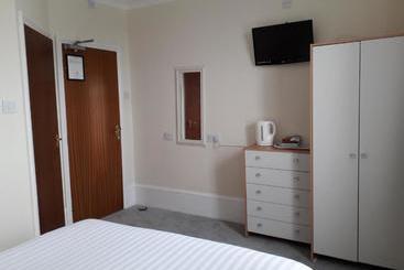 ペンション Heatherleigh B&b And Flat