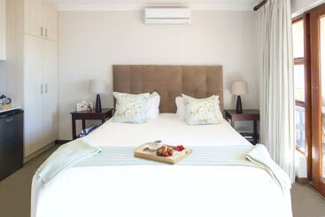 ペンション Supertubes Guesthouse