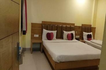 Hotel Golden Gate By Wb Inn