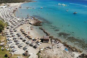 Hotel Funbeach / çeşme   Lilium Evleri