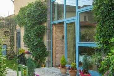 צימר Chambres D Hôtes Le Peyroux