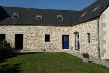 تختخواب و صبحانه La Fermette