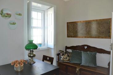 مبيت وإفطار Quinta D Avó Amélia