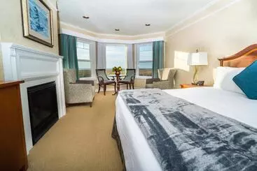 Hotelli Inn Of The Four Winds Seaside Oceanfront