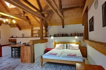 Majatalo Penzion Krakovice